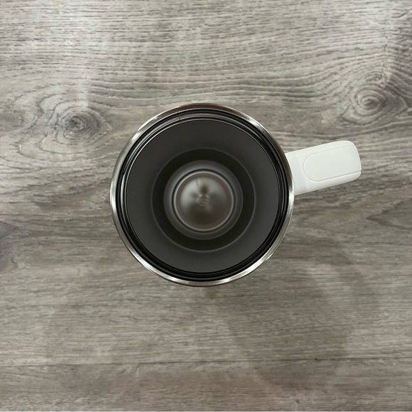 Stanley Quencher 40 OZ Tumbler (Frost Polka Dot) - Picture 7 of 9